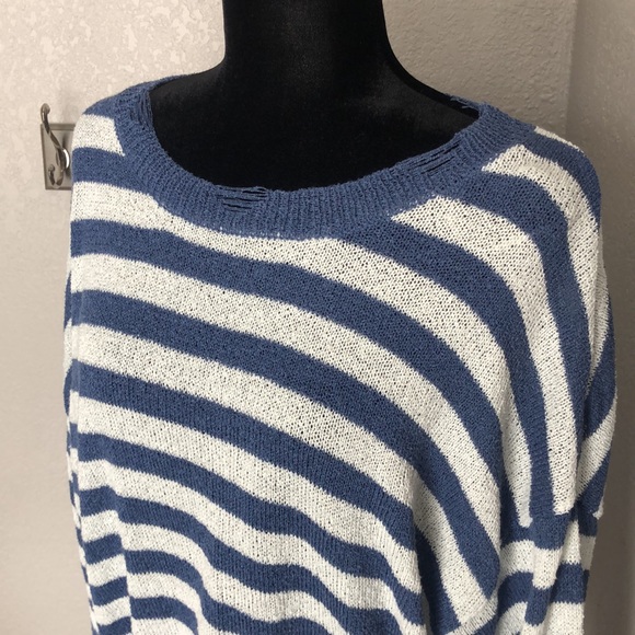 Striped Ripped Sweater - Picture 3 of 8